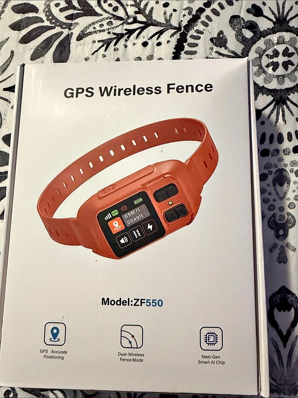 ZF550 GPS Wireless Fence Collar Red